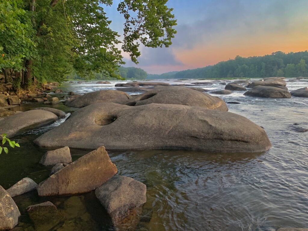 ponypasture at dawn
